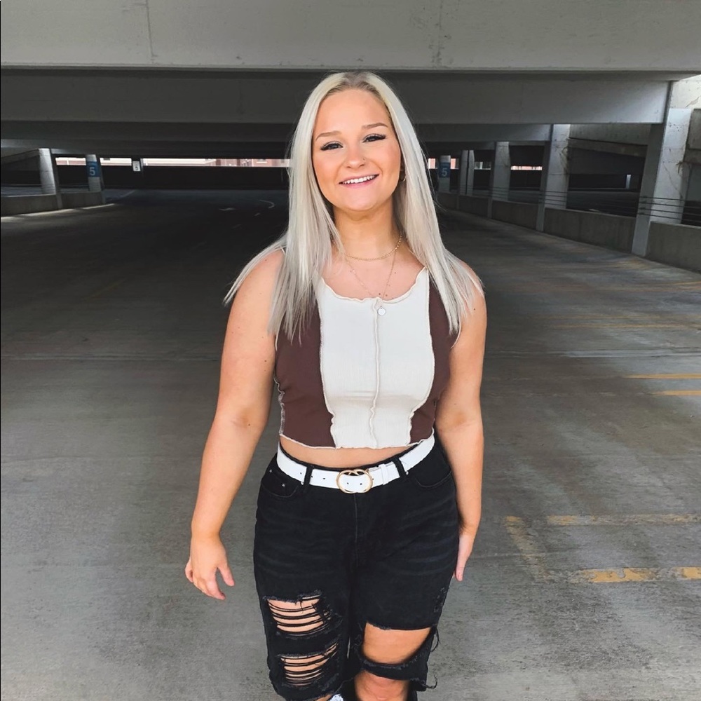 Meet your Posher, Haley